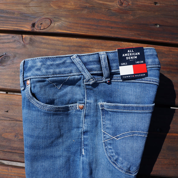 New with tags! TOMMY HILFIGER Denim skinny pant - 10 years (140cm) girl