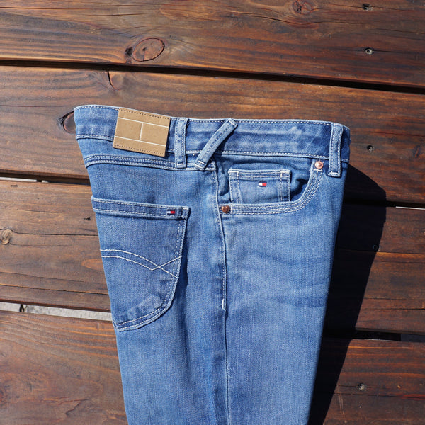 Neuf! Pantalon en jeans skinny TOMMY HILFIGER - 10 ans (140 cm) fille