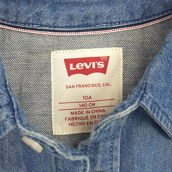 New with tags. LEVI's denim shirt - 10 years (140cm)